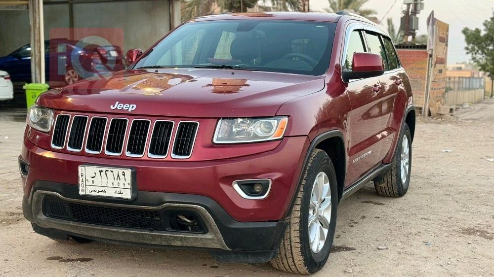 جیپ گراند شیرۆکی